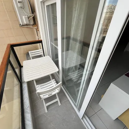 Location Location Location Apartment *